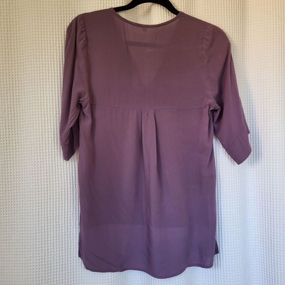 Dagg & Stacey lavender pull over top size 0 - Picture 3 of 4